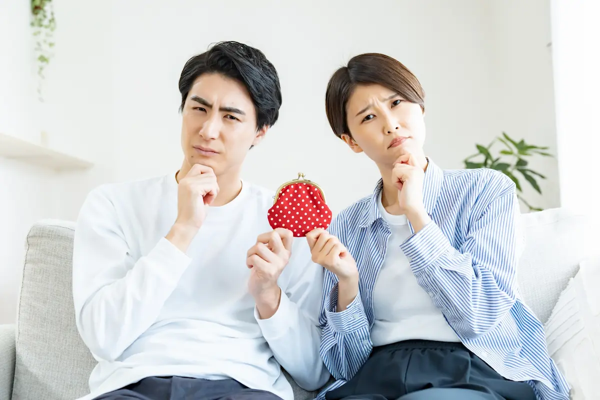 費用の悩み　イメージ